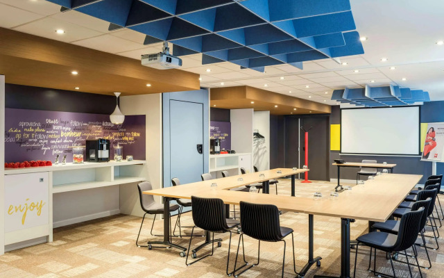 ibis Paris Coeur d'Orly Airport