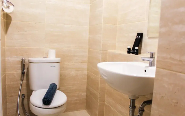 Comfy and Nice Studio Apartment at Springwood Residence