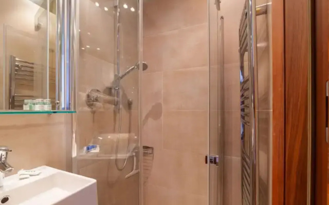 1 Alvarium Comfortable Holiday Residence