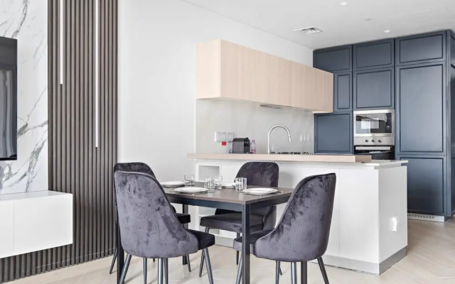 Luxurious 1-bedroom Apart With Dubai Skyline View