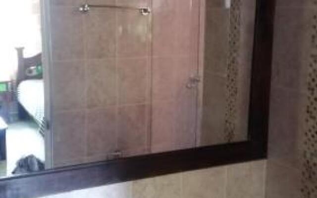 2 habitaciones sector C.Cial Santafe