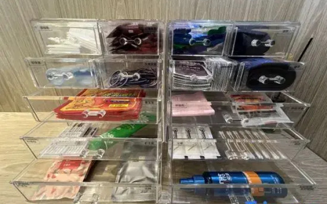 Waiting Hotel (Shanghai Hongqiao Tianshan Road)