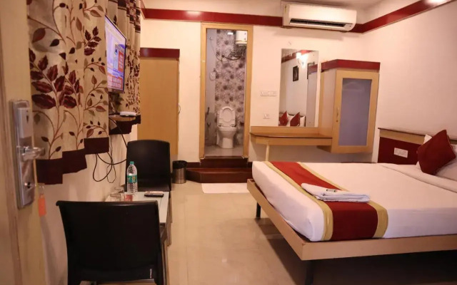 Smilestay Sri Sai ram Suites