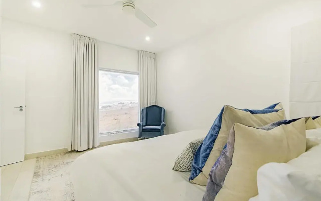 Lilypad Luxurious Cliffside Villa With Stunning Sea Views