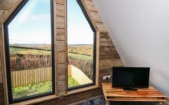 Valley View Hideaway