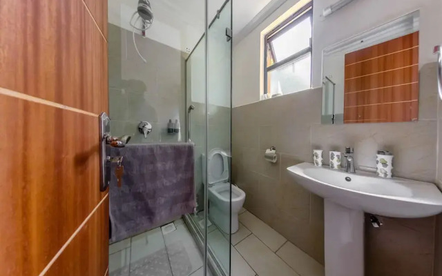 Edmor Residences - Riverside