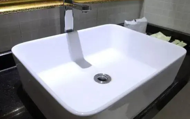 Xingjiayuan Business Hotel