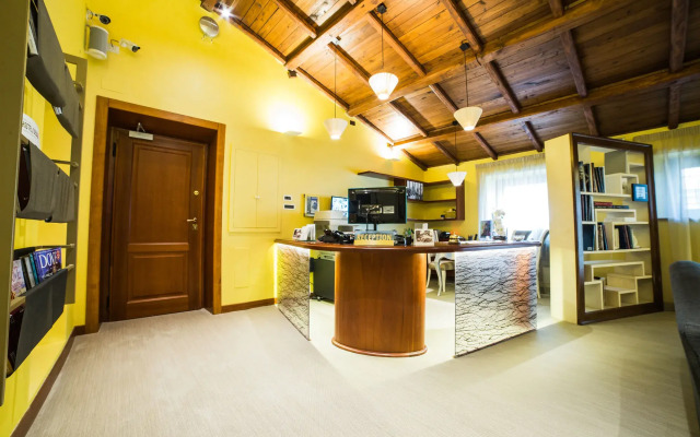 Cola di Rienzo Luxury Penthouse