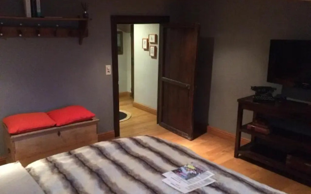 Maison de Charme avec Piscine & Jaccuzzi ( 14 rue haute Crupet )