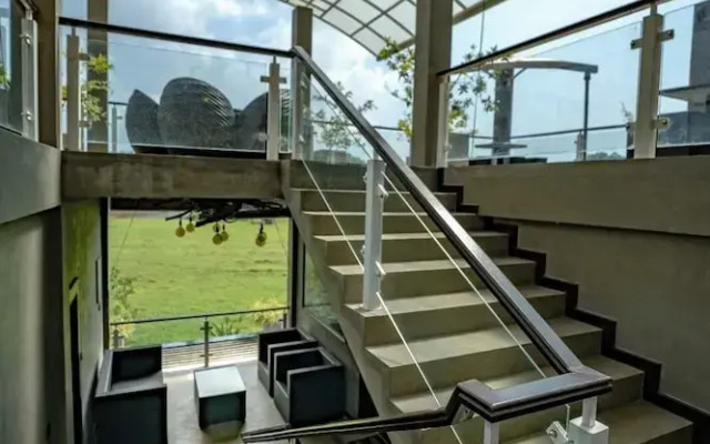 The Quale Villa