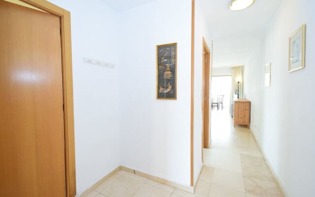 Los Caballos Apartment