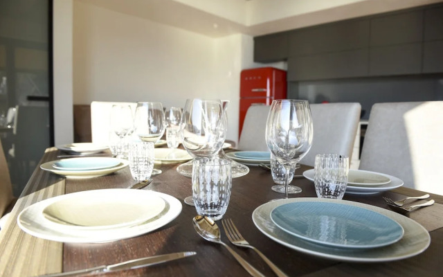 Luxury Como Lake Apartment