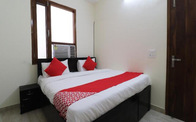 Hotel Royal King Deluxe by OYO Rooms