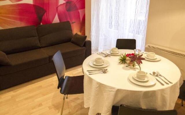 Foster Apartamentos Sol