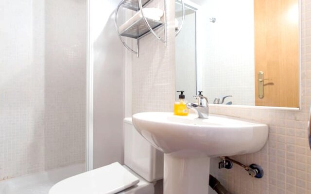 Studio in Madrid, With Wifi