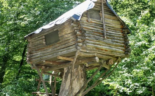 Park Village Lastiver