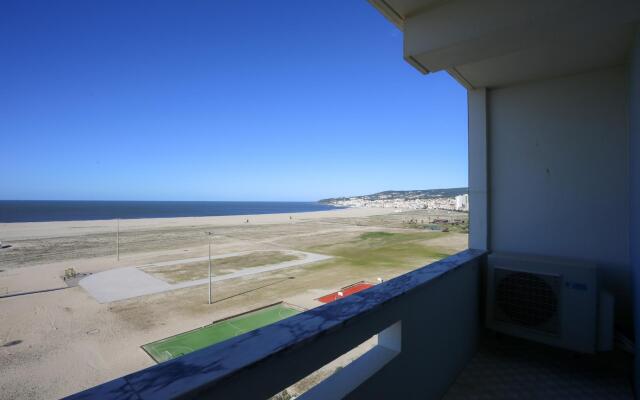 Sea Side Luxury Apartment