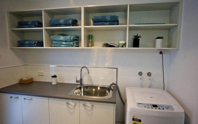 Penguin Beachfront Apartments