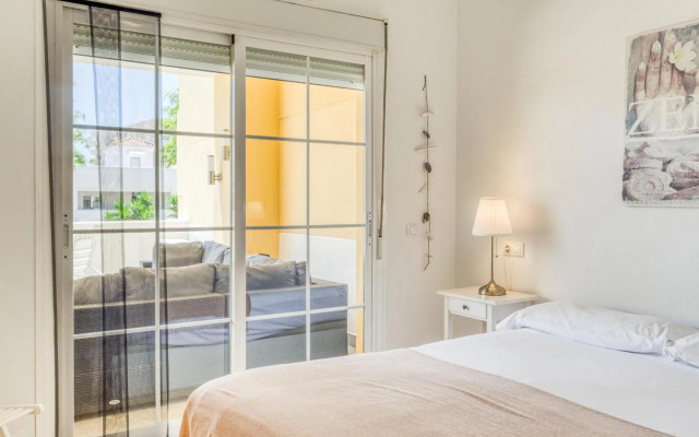 Marvellous Apartment with Great Terrace (PA 1-6)