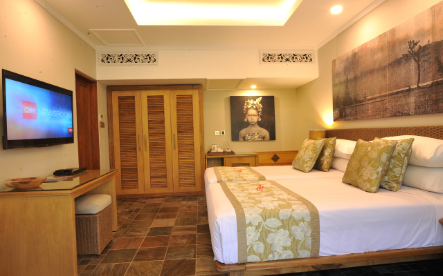 Hotel Puri Raja – Guest Rooms – Kuta