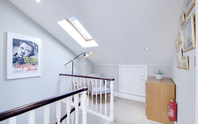 Brighton Getaways - Panoramic Penthouse