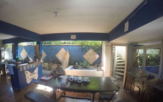 Golfinho Tropical Hostel e Pousada