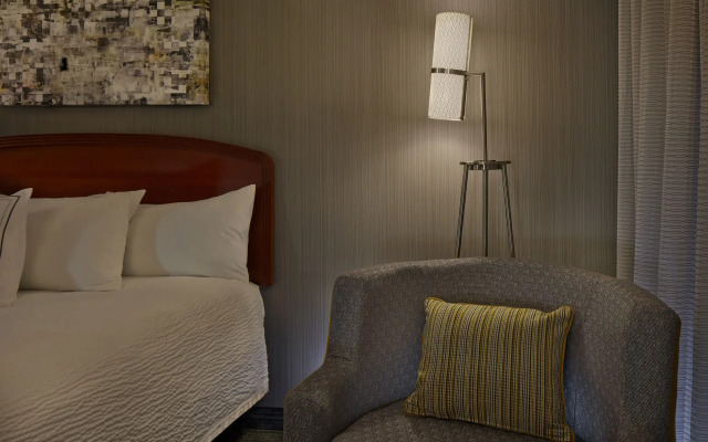 Courtyard by Marriott Providence Warwick