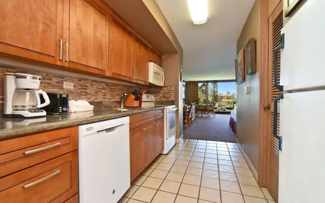 Maui Kaanapali S #a317 Studio Bedroom Condo by RedAwning