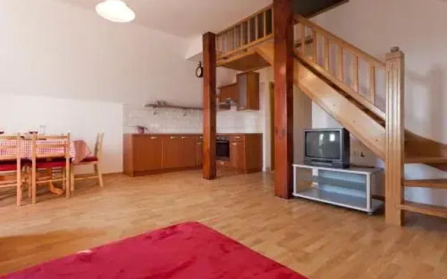 Vineyard cottage Luštek