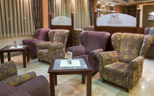 Garni Hotel Semlin B&B