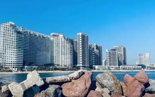 Dongneng Silver Beach Hotel