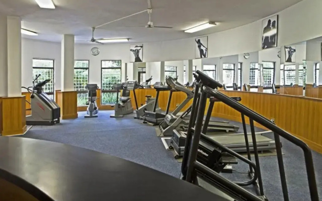 Holiday Inn Johannesburg Sunnyside Park by IHG