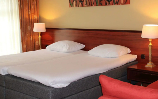 Parkhotel Tjaarda