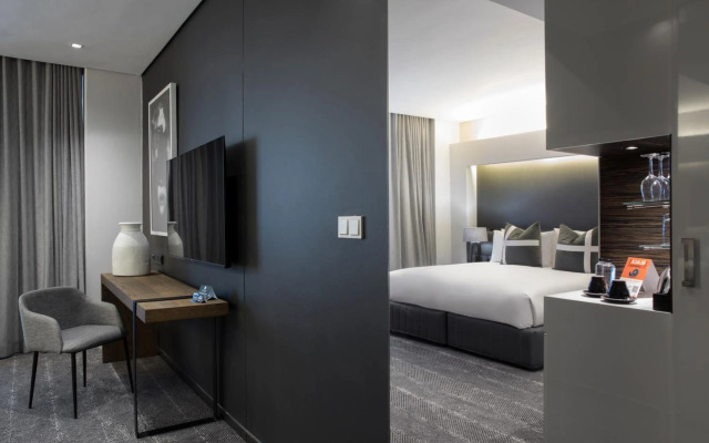 The Capital 15 on Orange Hotel & Spa