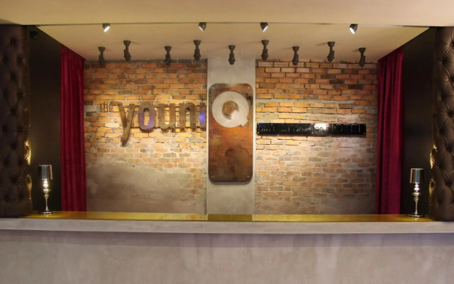 the youniQ Hotel