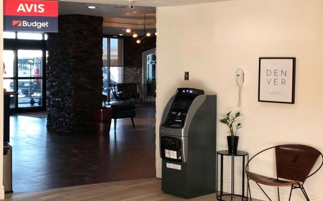 Clarion Hotel Denver Central