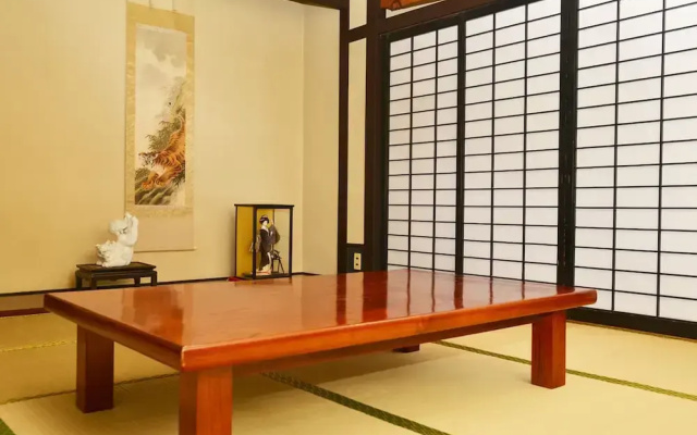 Toramaru Ryokan