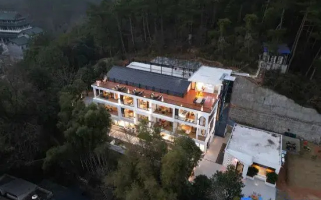 Yuanshanjian Homestay (Nanyue Hengshan Scenic Area)