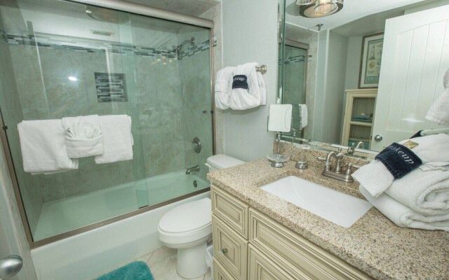 Magnolia House 305 2 Bedroom Condo by RedAwning