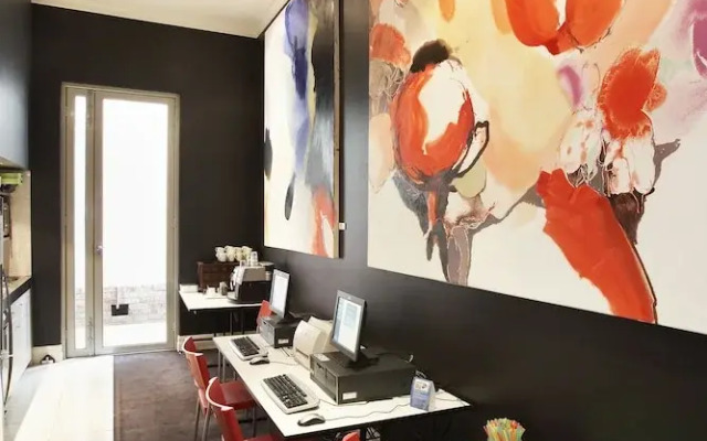 Tolarno Hotel