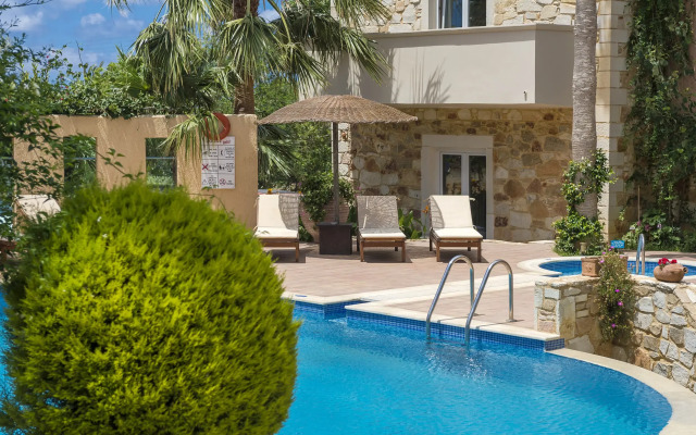 Mistral Hotel - Singles Only