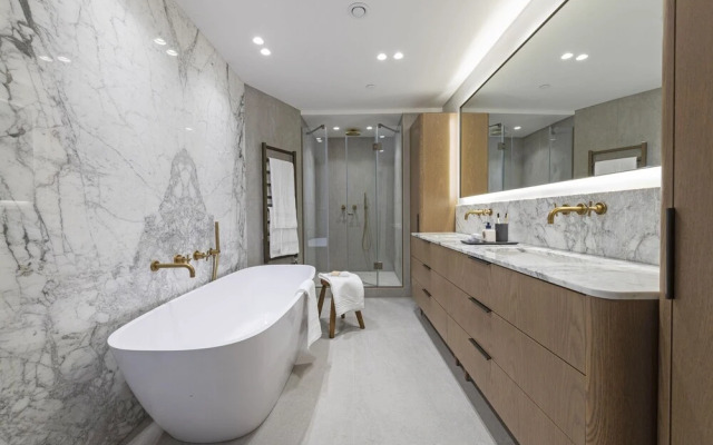 Covent Garden Piazza By Stayo