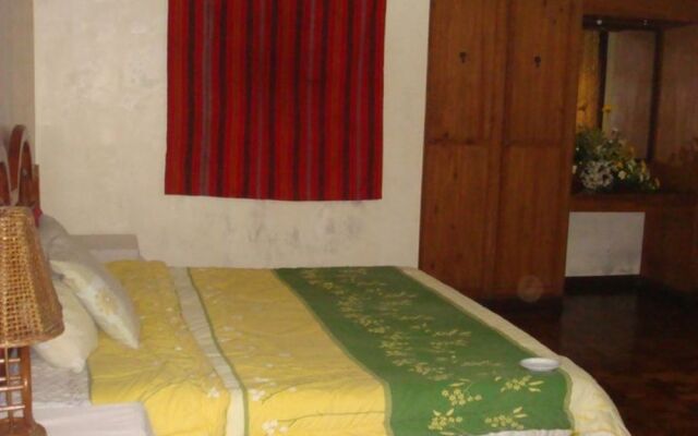 Highland Villa Hotel and Resto