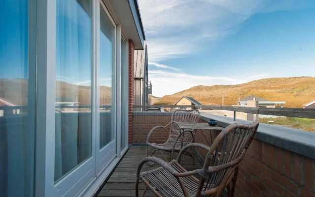 Holiday Home With Balcony in Callanstoog