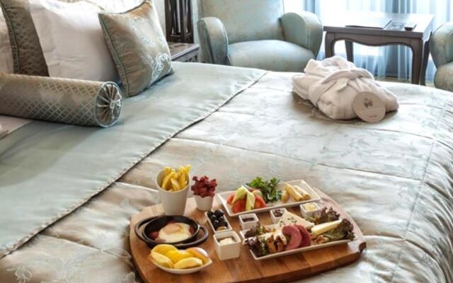 Cadence Design Hotel