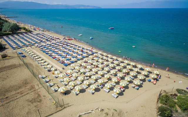 Argentario Osa Resort