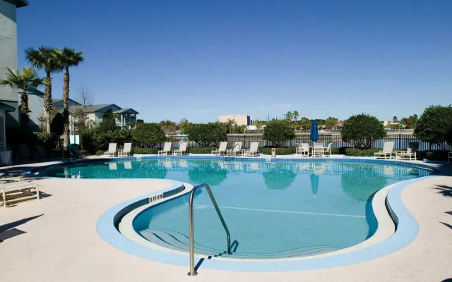 Wyndham Cypress Palms