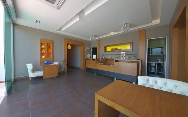 Karya Family Resort Hotel