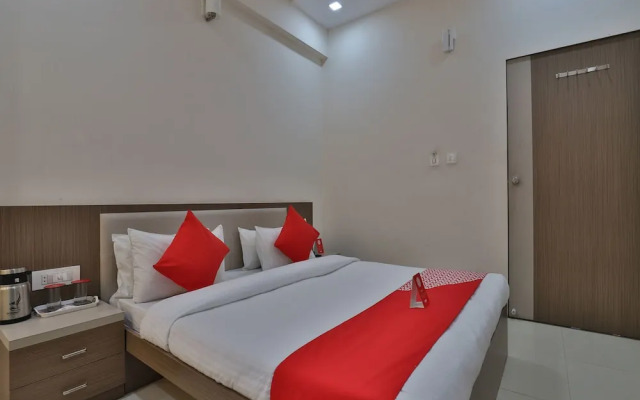 OYO 12309 Hotel Ananya