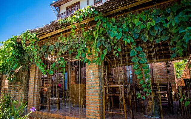 Calm House Hotel Hoi An